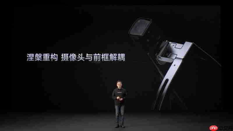 闪极loomos系列AI眼镜重磅发布，重构日常佩戴体验，再次引领智能穿戴赛道