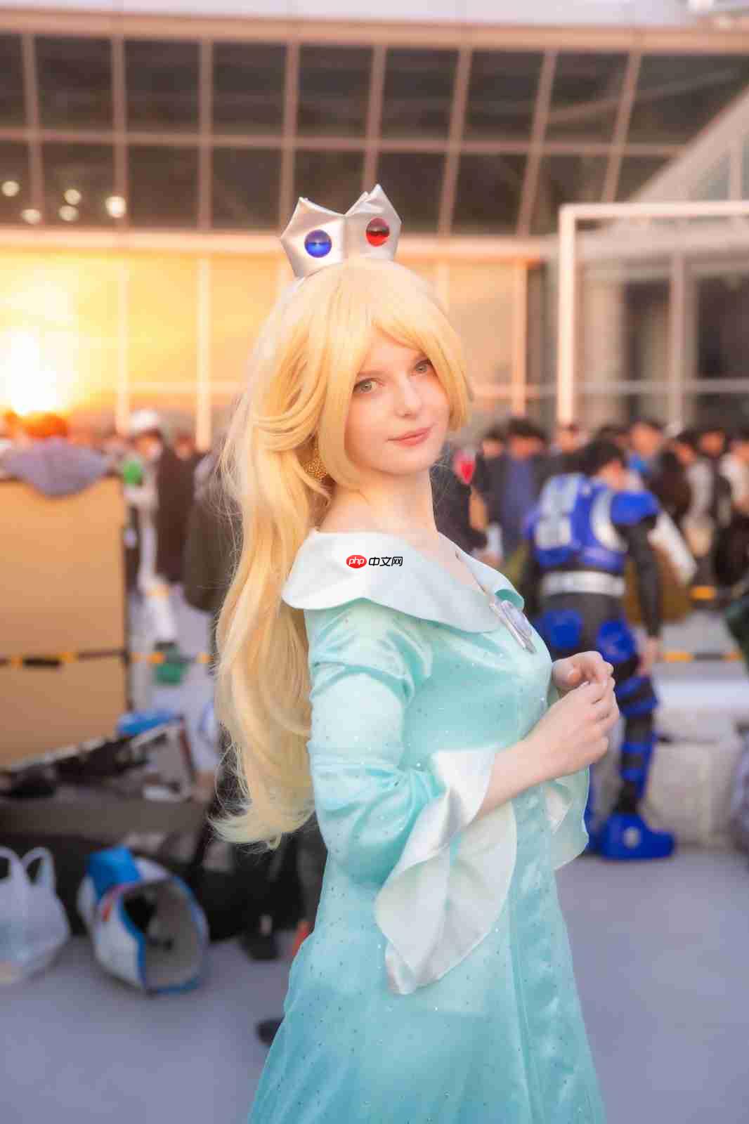 艾什莉脸模cos罗莎塔公主参加c107 网友称：美到失语