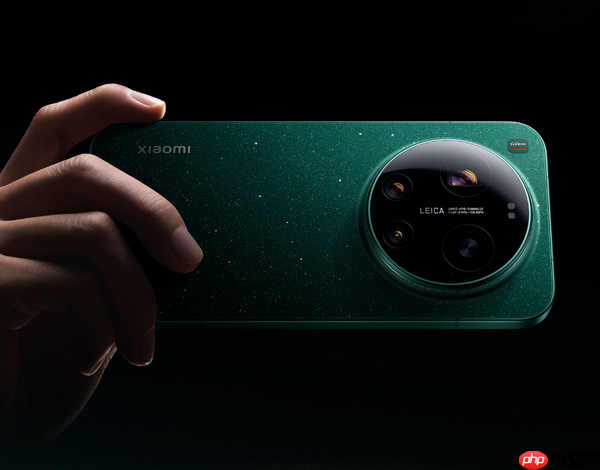 小米17 Ultra正式开售：徕卡2亿像素镜头 6999元起