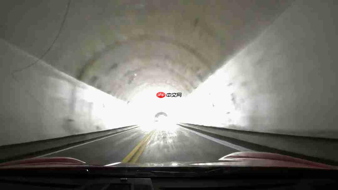 洛杉矶“死亡隧道”！网友开车还原Vince死亡时刻