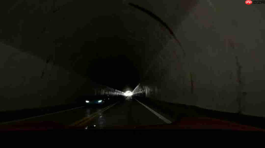 洛杉矶“死亡隧道”！网友开车还原Vince死亡时刻