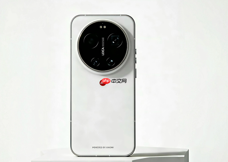 “为了过年给家人拍照 ” 卢伟冰解释为何小米17 Ultra提前发布