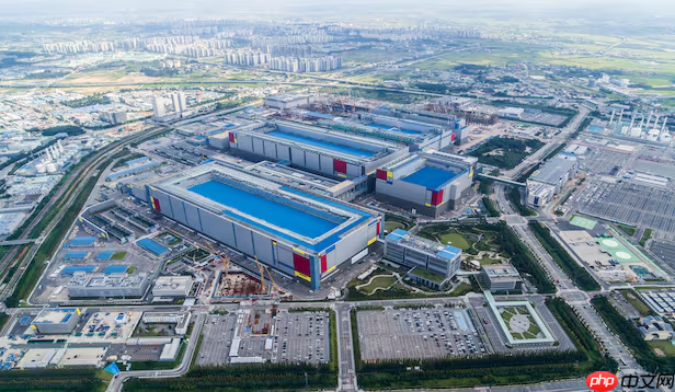 消息称三星拟扩大 HBM3E 产品供货规模，有望成博通首选供应商