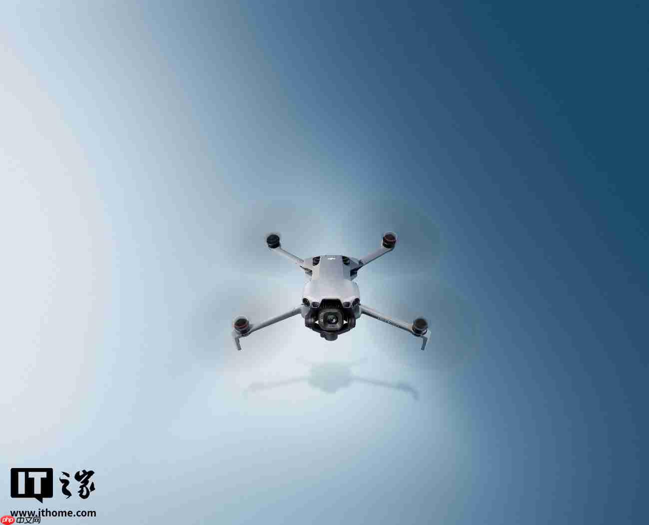 无人机“谁能飞”“谁在飞”？两项强制性国家标准发布，明年 5 月起实施