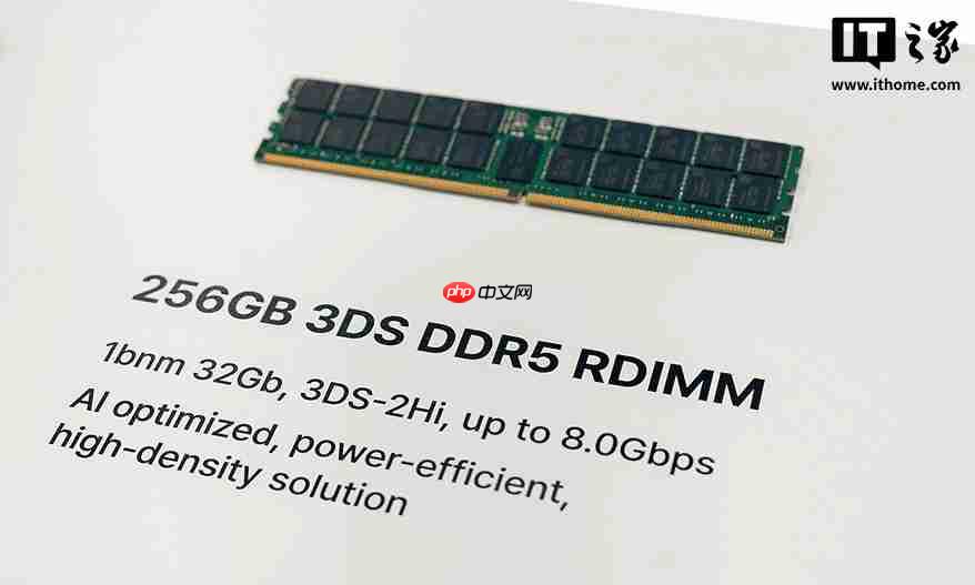 全球首款：SK 海力士展示 12 层堆叠 HBM4 内存