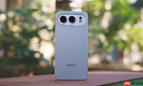 8000mAh电池+骁龙8至尊版 你跟我说这是线下机！