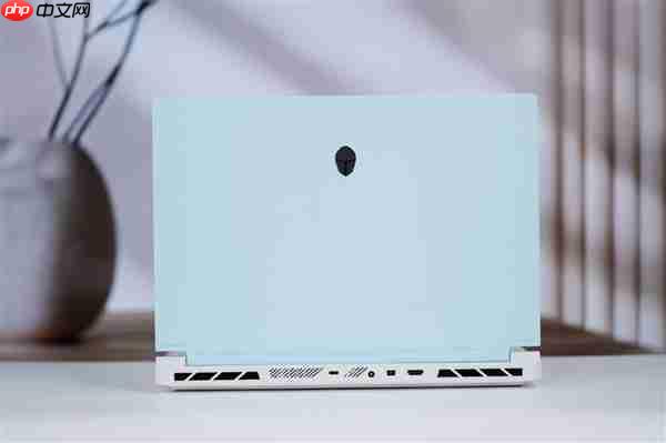 锐龙R9-9850HX万元本！雷神猎刃S游戏本图赏