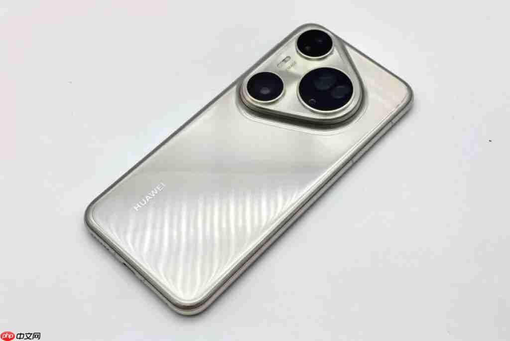 告别双镜切换？传闻 HUAWEI Pura 90 将导入无缝连续变焦!