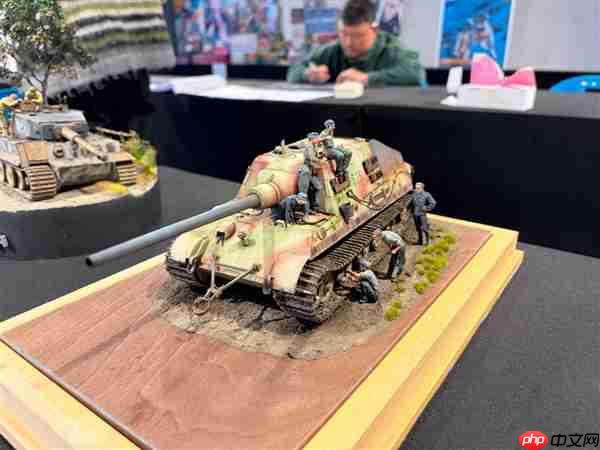 索泰助力巅模王“爱乐酷”杯云南首届模型比武大会圆满收官