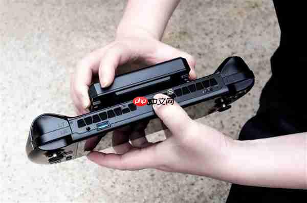 17498元！GPD WIN5掌机新增顶配128GB+4TB：锐龙AI Max+ 395处理器