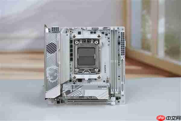 支持10000MT/s内存！微星MPG X870I EDGE TI EVO WIFI主板图赏