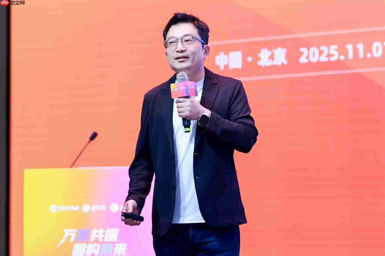 零一万物联合开源中国推出OAK平台，目标打造Agent世界的“生态适配器”