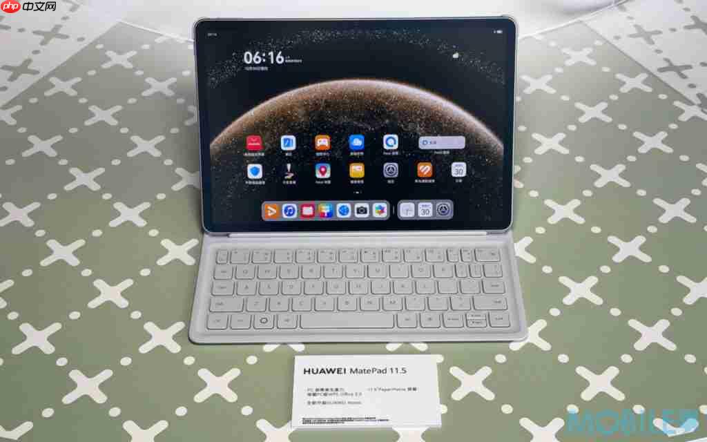 PaperMatte 萤幕 HUAWEI MatePad 12X 2025，515g 轻巧 / 6.1mm 薄身 MatePad 11.5 2025 港版齐发布！