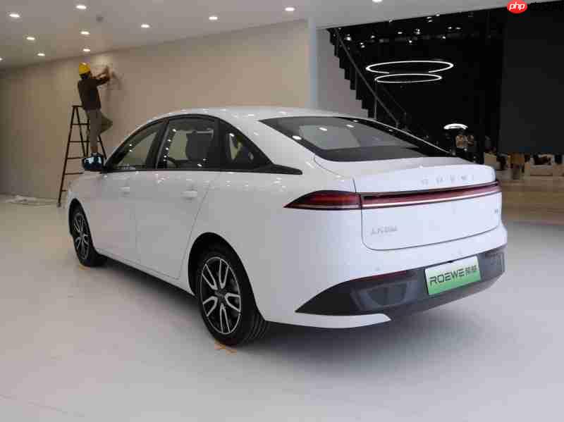 荣威纯电D6江浙沪专属福利+补能无忧