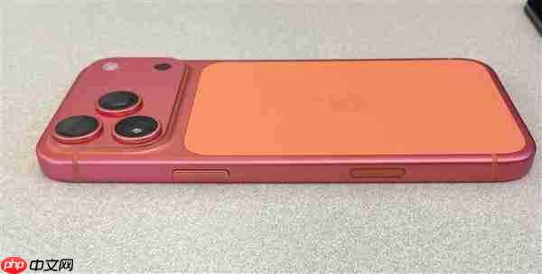 iPhone 17 Pro机身褪色 博主：无法避免