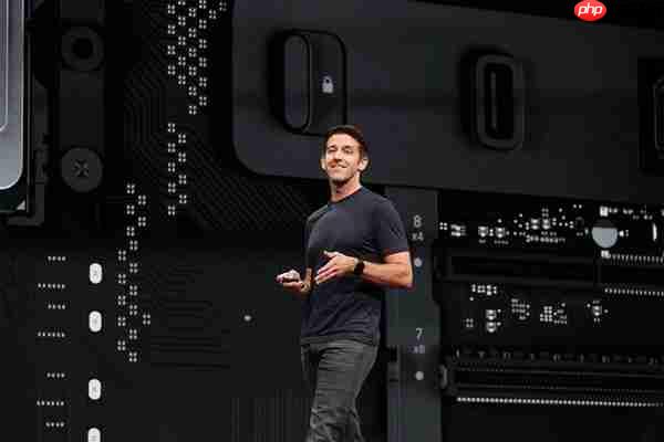 外媒：苹果管理层将改组 约翰·特努斯或出将任CEO