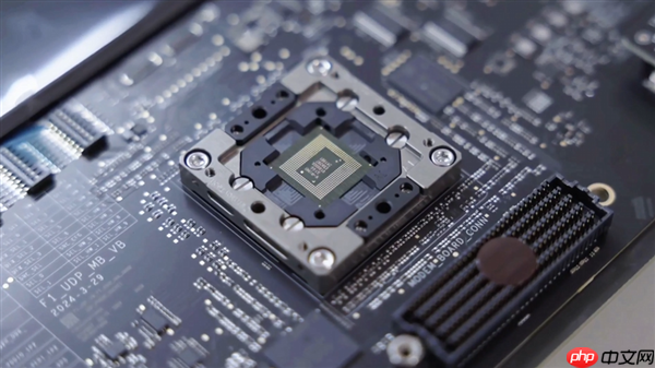 雷军：我们芯片团队确实比较牛！3nm芯片玄戒O1一次回片成功