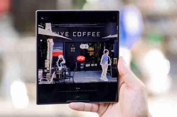 科技融合艺术：三星Galaxy Z系列以创新AI影像探索城市之美