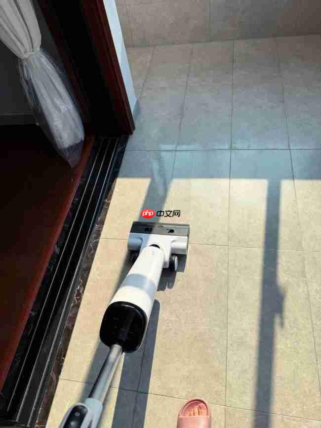 洗地机有吸尘器功能吗？吸尘器实用还是洗地机实用？2025选购指南