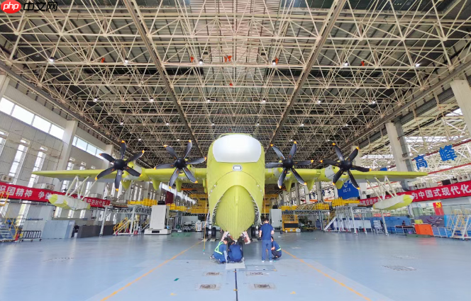 国产自研大型水陆两栖飞机，AG600“鲲龙”批产第三架机总装下线