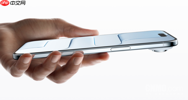 卢伟冰称将试用新iPhone 此前评价其“变化最大的一年”