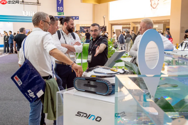 领跑割草机器人赛道，库犸科技横扫IFA2025十余项大奖