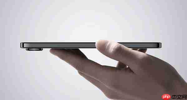 努比亚Air亮相海外 纤薄机身设计厚度5.9mm重量172g