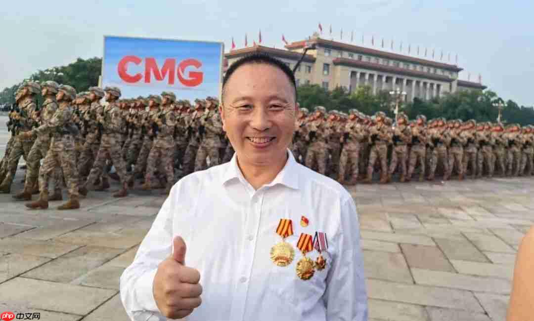 九三阅兵“排头兵”，115 辆东风军车在天安门广场成功受阅