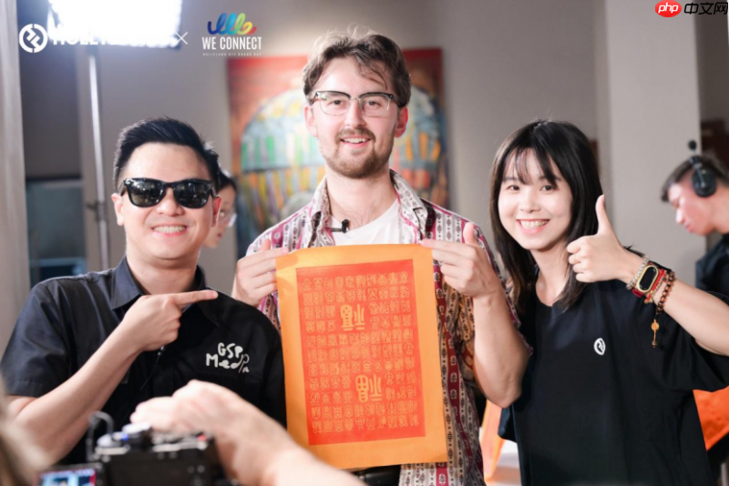 30位全球创作者齐聚8D魔幻之城，见证猛玛用科技连接世界