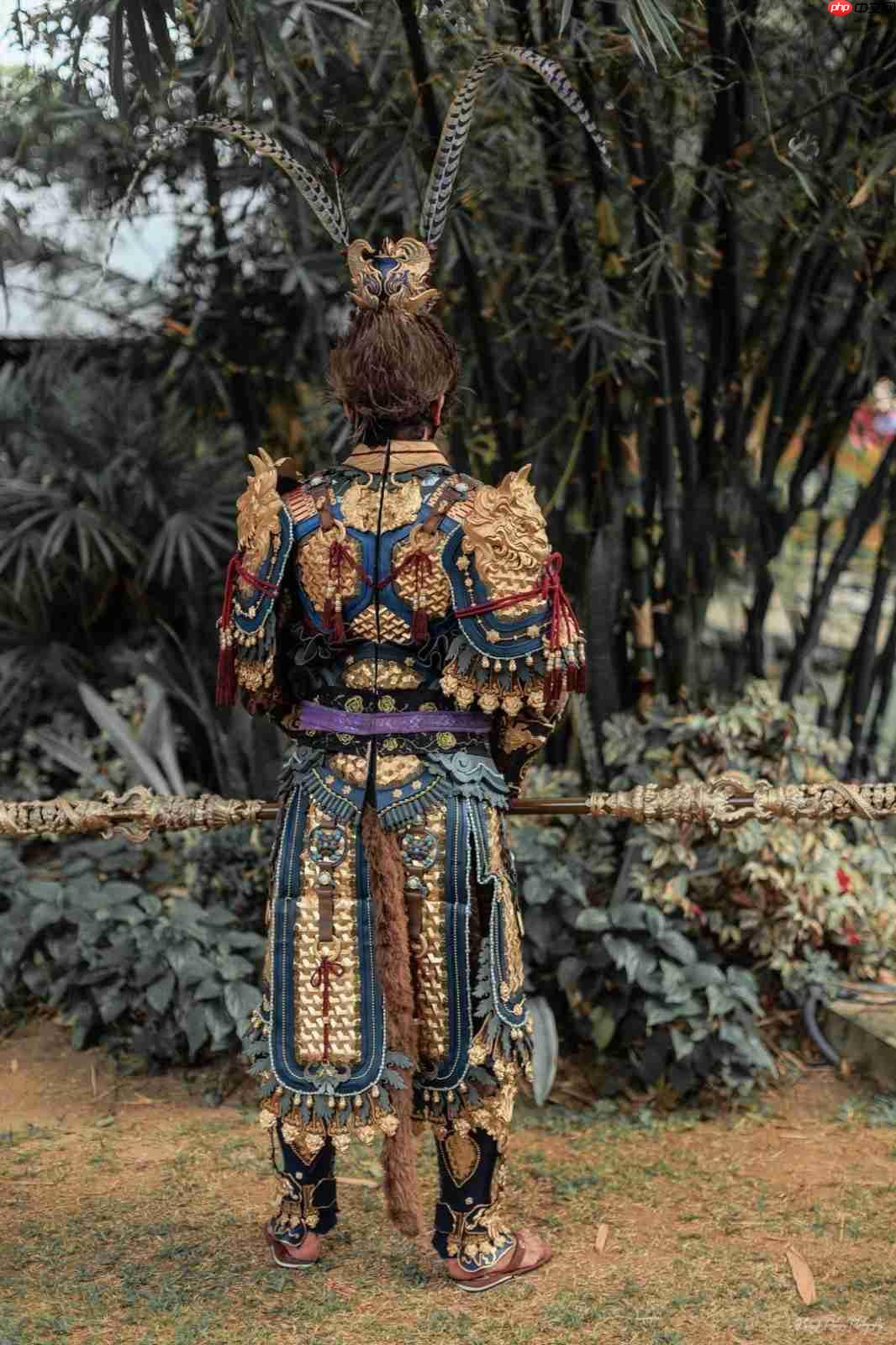 大圣走出来了？ 国外玩家耗时6个月制作《黑神话：悟空》Cosplay服