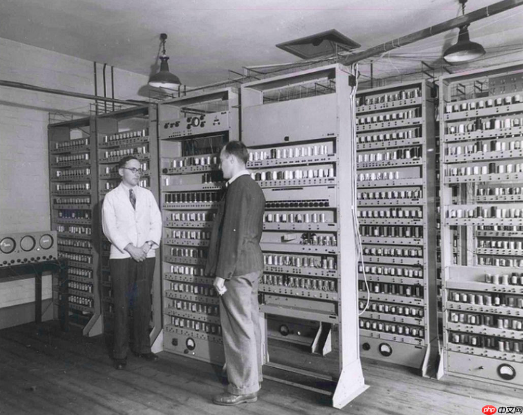 内存简史：从水银延迟线到DDR5内存