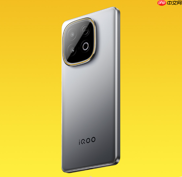 iQOO Z10 Turbo+发布 天玑旗舰芯＋8000mAh 2199元起