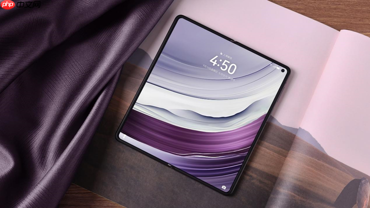 暑期旅行折叠屏怎么选？华为Mate X5超值礼遇等你来享