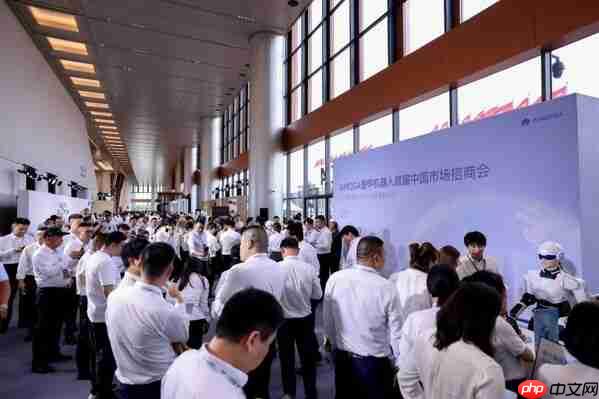 墨甲机器人首届中国市场招商会在京成功举办