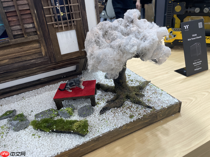 《黑神话》主题太帅了！PC科技展超酷炫MOD机箱欣赏