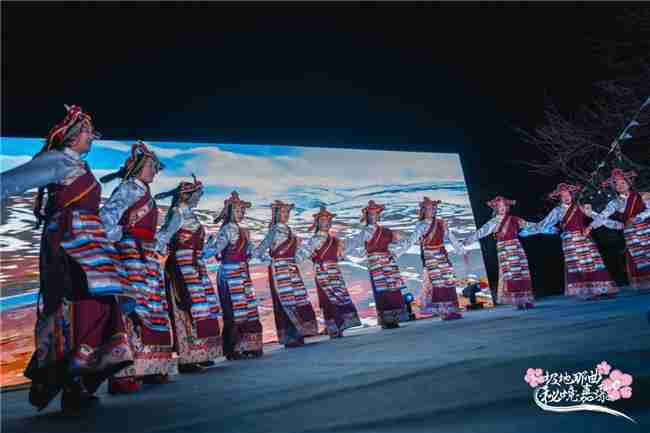 交旅融合新典范，雪域秘境绽华章