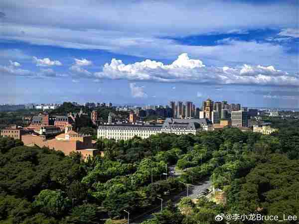 华为Mate 60/X5 Pocket 2新增AI消除功能 拍照神器