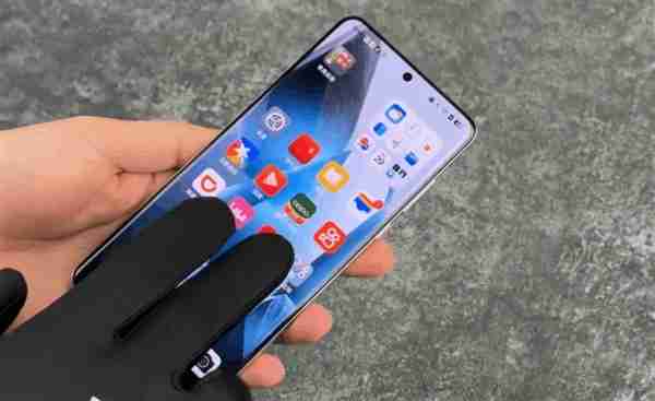 真正的骁龙8至尊版水桶旗舰！一加13一个月使用体验