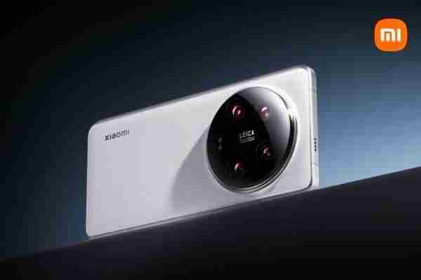 小米15 Ultra来了！雷军：我们不怕损失 必须走高端