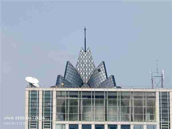 天玑9400助力vivo X200 Pro成安卓影像天花板：灭霸级长焦无人能敌