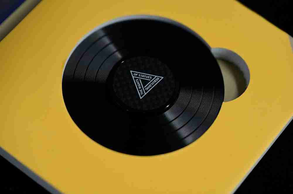 让iphone使用起来更便捷一点，pitaka礼盒开箱图赏