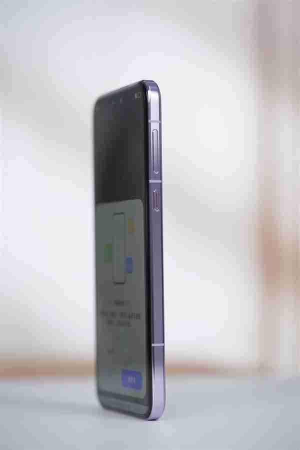 100倍变焦超远摄之王！荣耀Magic7 RSR保时捷设计图赏