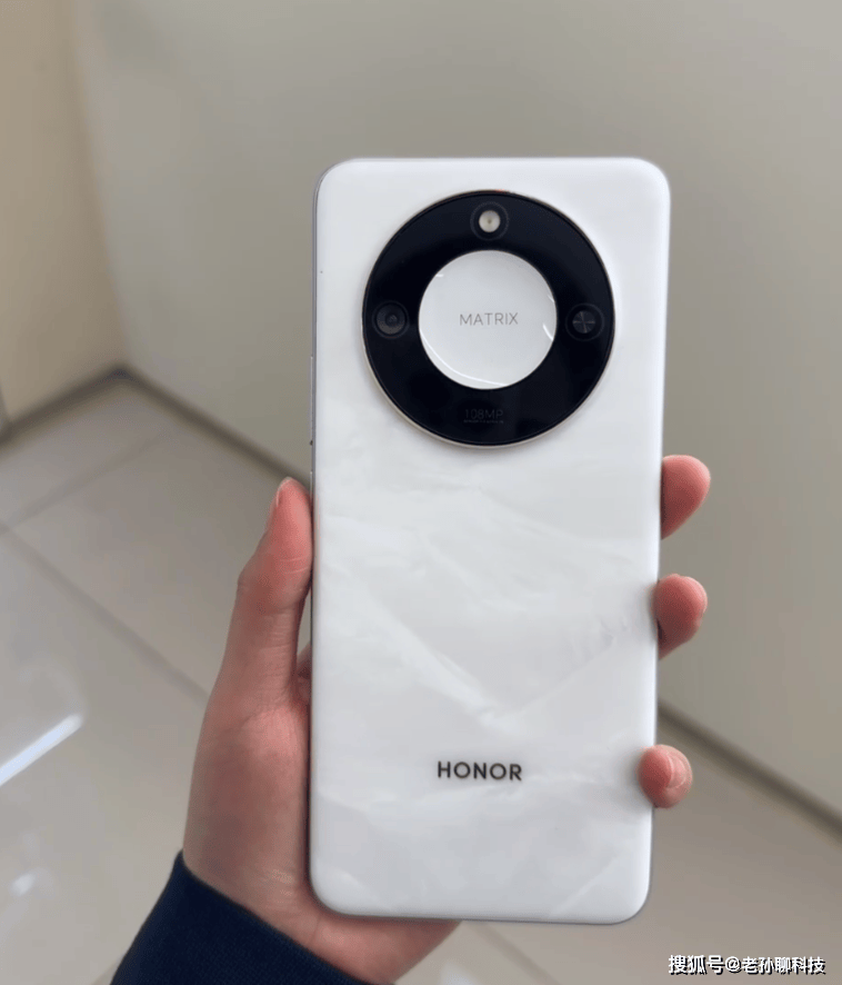 中国人最喜欢的10款手机：华为一款、小米一款，苹果独占五款