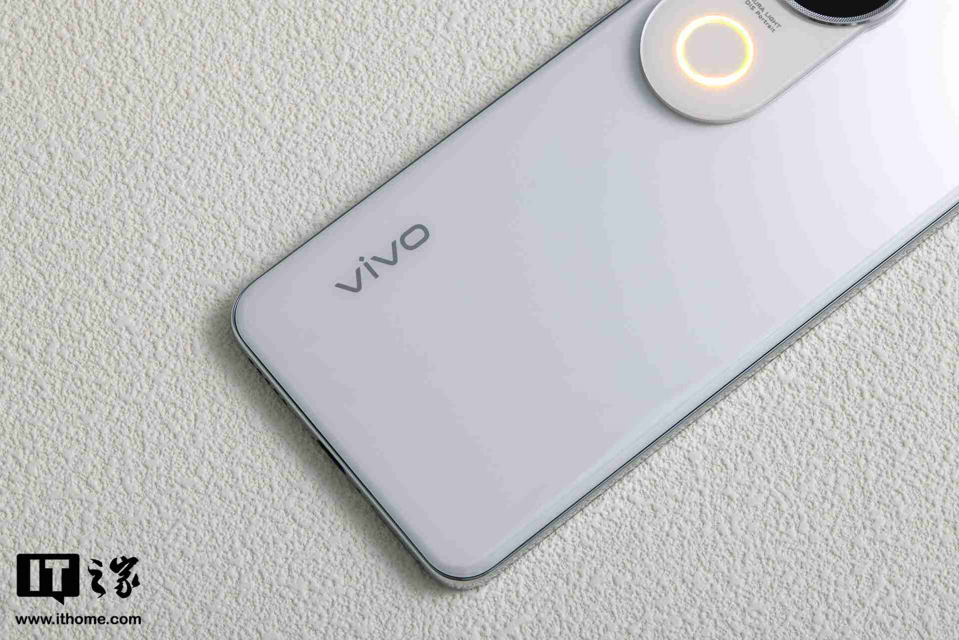 日出东方、美出东方：vivo S20「玉露白」图赏