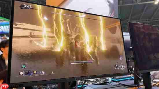 国产《无限机兵》试玩：新Boss雷电女剑士骑四臂异形