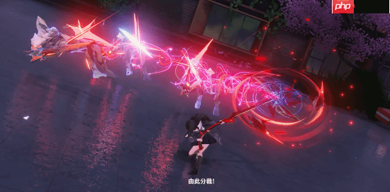 《鸣潮》新角色战斗演示：黑长直JK少女挥舞大剪刀！