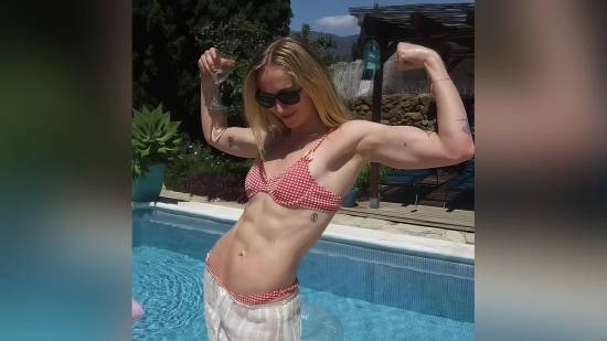 拒绝卖肉！《古墓丽影》新劳拉称不靠身材取悦观众