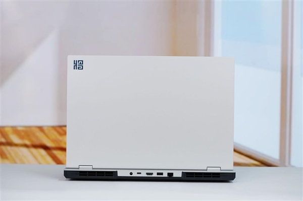 新一代国风电竞本！七彩虹将星X16 Pro图赏