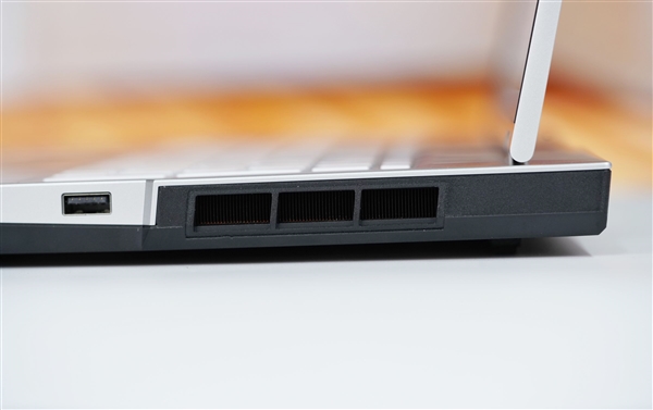 新一代国风电竞本！七彩虹将星X16 Pro图赏