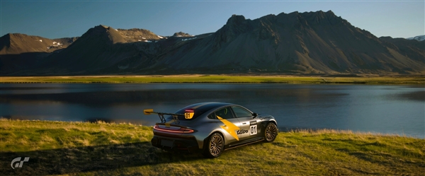 历史上第一台中国车!《GT7》里的小米SU7 Ultra长这个样 雷军:确实很帅